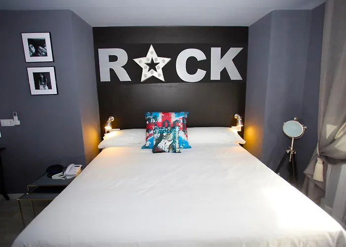 酒店 Rock Star *