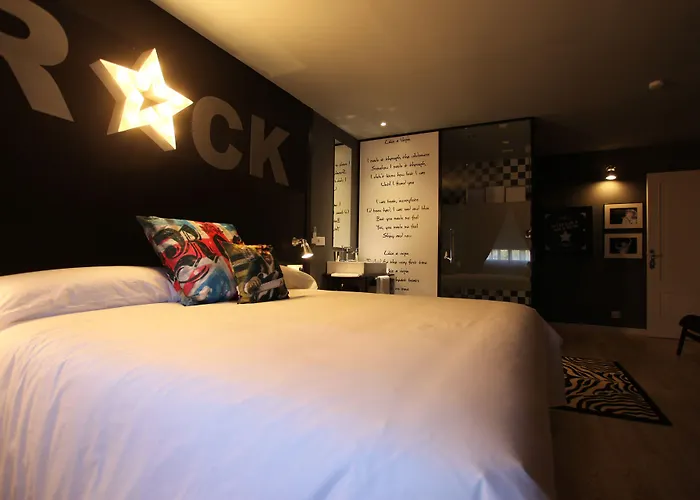 Rock Star Hotel