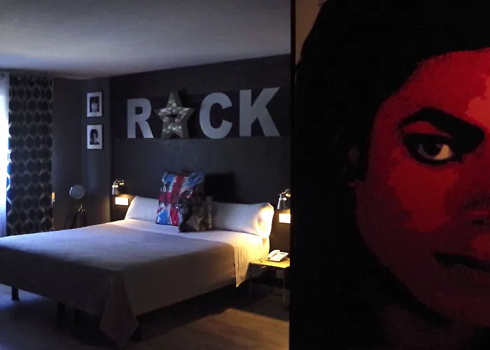 Rock Star Otel Taboadela